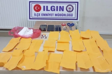 Konya’da uyuşturucu operasyonu: 3 şüpheli tutuklandı 
