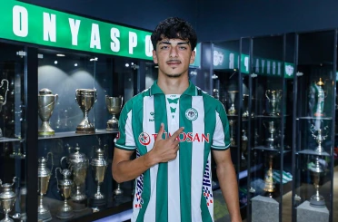 Konyaspor’dan genç futbolcuya tecrübe fırsatı: 1 yıllığına kiralandı
