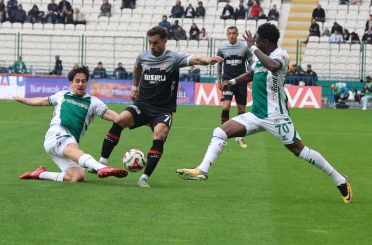KONYASPOR GÜMRÜK’TEN RAHAT GEÇTİ