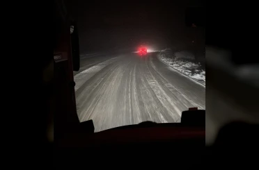 Kop Geçidi’nde tipi ve fırtına etkili oluyor 