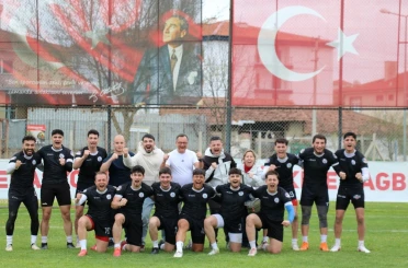 Körfez ragbide zirveyi bırakmadı 