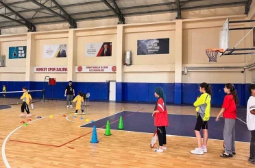 Korkut’ta tenis antrenmanları sürüyor 