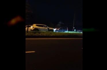 Korna seslerine aldırmadı: Trafiği tehlikeye atan ters yön sürücüsü kamerada 