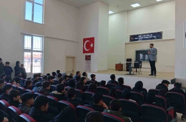 Kovancılar’da Ramazan-ı Şerif Konferansı 