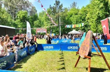 Köyceğiz’de gönüllü eğitmen, geleneksel okçuluğu halka sevdiriyor 