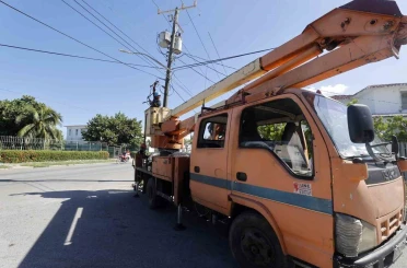 Küba’da bir yıl içinde 4’üncü kez elektrik şebekesi çöktü 