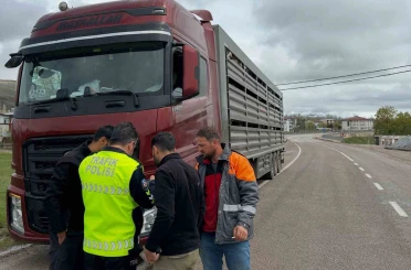 Kurban Bayramı öncesi Aydıntepe’de yol kontrolleri devam ediyor 