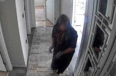 Kurbanlık parası çalındı: Şüpheli eldiven giyidi ama kamera detayını unuttu 