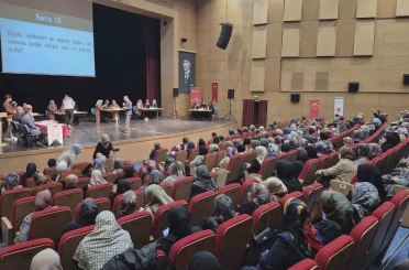 Kursiyerler dini bilgilerini yarıştırdı 