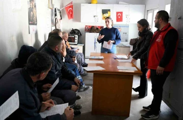 Kuşadası Belediyesi’nden personeline İş Sağlığı ve Güvenliği Eğitimi 