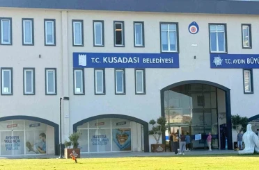 Kuşadası Belediyesi’ne 3. dalga operasyonu 