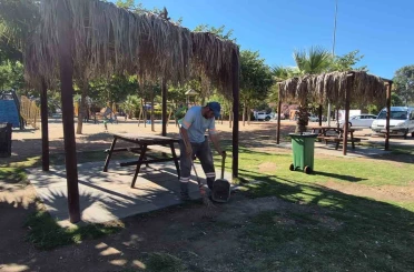 Kuşadası’nda Adagöl Mesire Alanı’na yaz bakımı 
