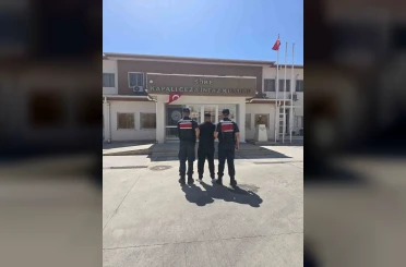 Kuşadası’ndaki operasyonda yakalanan 2 şüpheli tutuklandı 