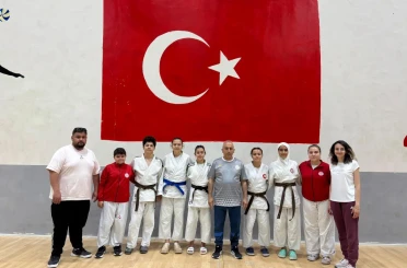 Kütahya Belediyespor judoda madalyaları topladı 