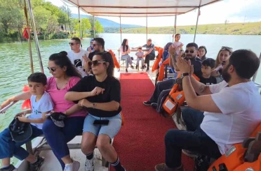 Kütahya Enne Barajı’nda tekne turları sezonu açıldı 