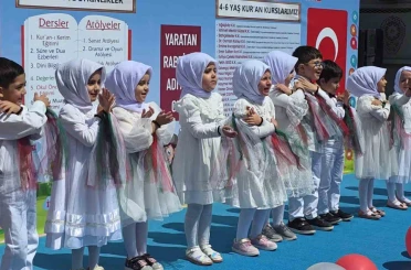 Kütahya’da 4-6 Yaş Kur’an Kursu öğrencilerinden yıl sonu coşkusu 