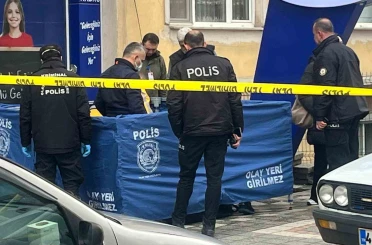 Kütahya’da bir şahıs cadde üzerinde ölü bulundu 