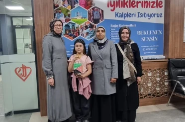 Kütahya’da Kur’an Kursu öğrencisi harçlıklarını Gazze’ye bağışladı 