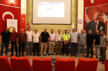 Kütahya’da makam şoförlerine trafik güvenliği eğitimi 