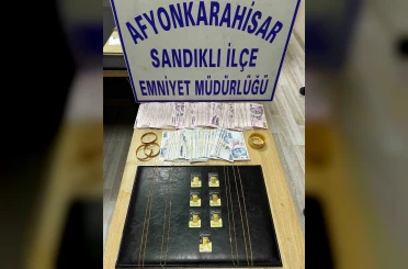 Kütahya’da sahte altınla dolandırıcılık yaptılar, Afyon’da yakalandılar 
