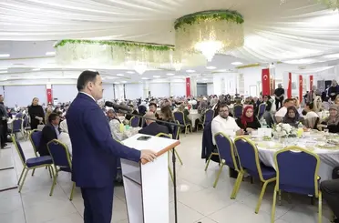 Kütahya’da şehit aileleri ve gaziler onuruna yemek programı düzenlendi
