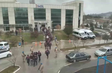 Kütahya’da uyuşturucu ve silah operasyonu 
