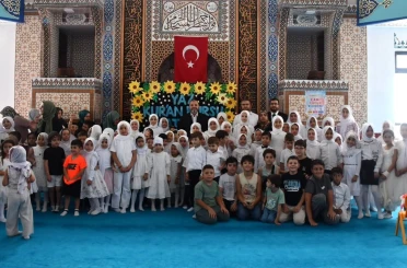 Kütahya’da yaz Kur’an kursu öğrencileri camide buluştu 