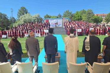 Kütahya’dan sağlık ordusuna 541 yeni mezun 