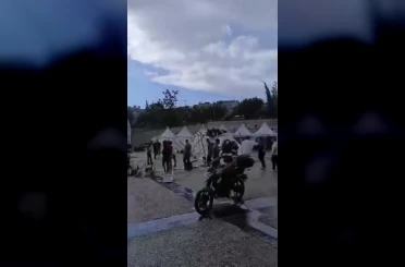 Kuvvetli rüzgar ’Kariyer Fuarı’ çadırlarını uçurdu 