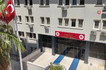 Kuyumcuyu ’FETÖ’ ile korkutup 10 milyon TL dolandıran şüpheli tutuklandı 