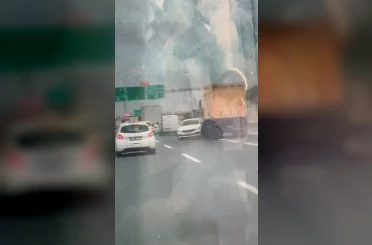 Kuzey Marmara Otoyolu’nda korku dolu anlar: Tır otomobili önüne alıp sürükledi 