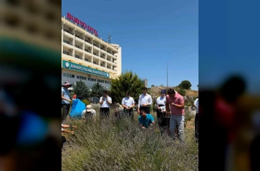 Lavanta kokulu okulda hasat heyecanı yaşandı 