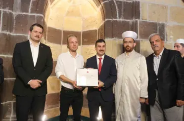 Letonyalı turist Van’da Müslüman oldu: Andyejs adını "Veysel" olarak değiştirdi

