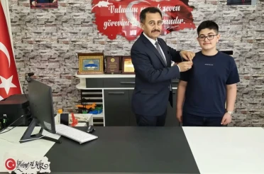 LGS şampiyonu çeyrek altınla ödüllendirildi 