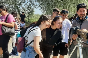 Lise öğrencilerinden sulak alan temizliği 