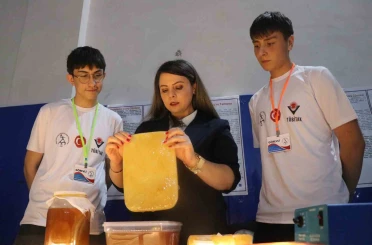 Liselilerin kombucha mantarından elde ettiği biyomateryal yanık tedavisinde kullanılabilecek 
