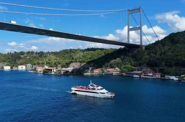 Liverpool taraftarı maç öncesi İstanbul’da boğaz turu yaptı 