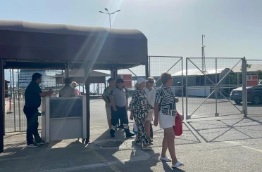 Lüks kruvaziyer 867 yolcu ve 469 mürettebatıyla Alanya’ya demirledi 
