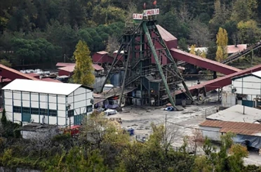 Maden ocağında yangın nedeniyle üretim durdu 