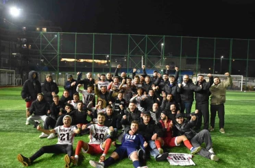 Major Futbol Ligi’nde Ovalıbağ FK şampiyon oldu 