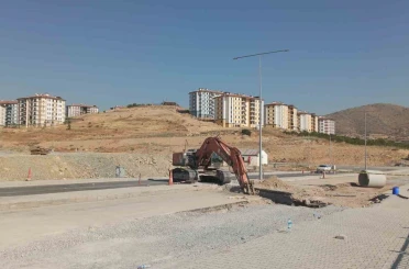 Malatya’da altyapı çalışmaları sırasında göçük: 2 işçi toprak altında kaldı 