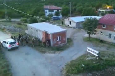 Malatya’da, JASAT operasyonunda 2 firari yakalandı 