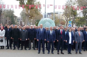 Malatya’da Öğretmenler Günü Kutlanıyor 
