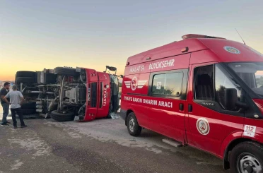 Malatya’da yangın ihbarına giden itfaiye aracı devrildi: 3 yaralı 