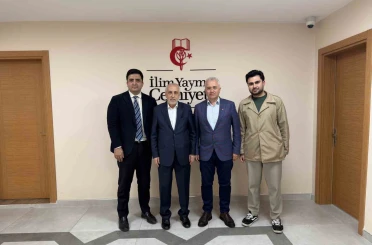 Malatyalı iş insanlarından İlim Yayma Cemiyeti’ne ziyaret 