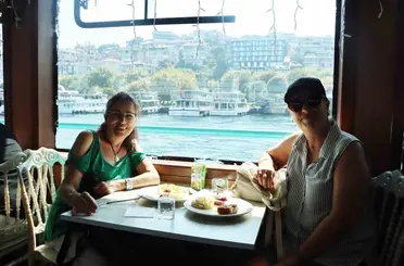 Maltepeli kadınlar Boğaz turunda bir araya geldi

