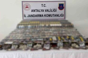 Manavgat’ta 5 bin paket kaçak sigara ele geçirildi 