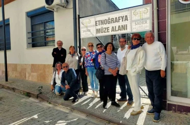 Manisa Lisesi mezunlarından SADER Müzesine yoğun ilgi 