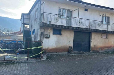 Manisa’da dehşet gecesi: Boşanma aşamasındaki eşini ve ailesini katletti 
