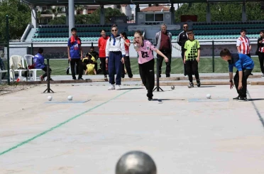 Manisa’da Okul Sporları Bocce Grup müsabakaları başladı 